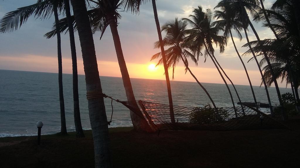 Kanbay Beach Resort Kannur Esterno foto